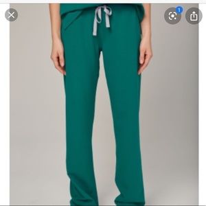 Figs Hunter green Kade cargo XL scrub pants